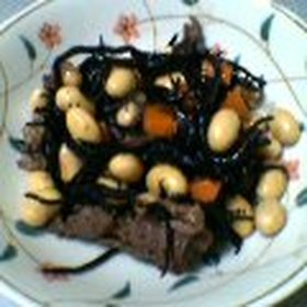 お弁当にもぴったり♪牛肉とひじきのお惣菜♪