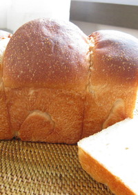 【パン】ホシノde山食豆乳パン