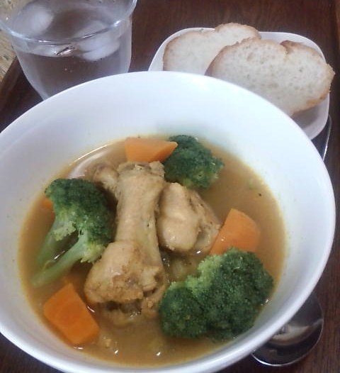 チキンと野菜ごろごろスープカレーの画像