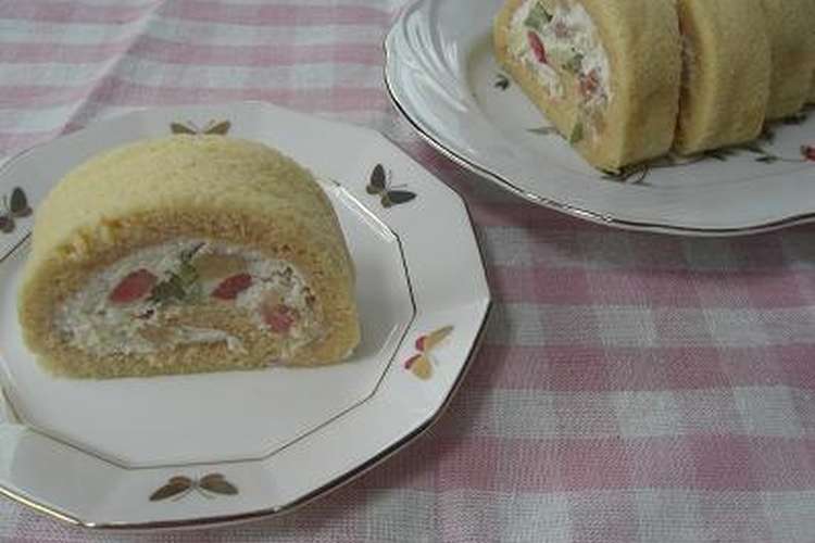 桃太郎ぶどうと桃のロールケーキ レシピ 作り方 By ままぽんぽん クックパッド