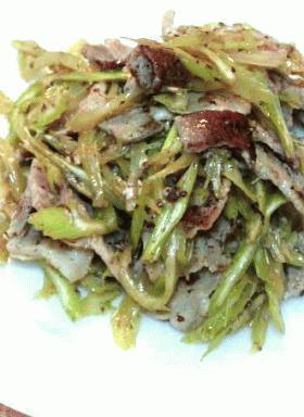 セロリと豚肉のシャキシャキちゃんぷるー