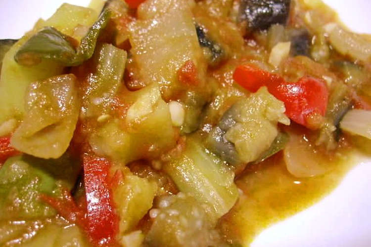 ヤズ トゥッルス 夏野菜のトマト煮 レシピ 作り方 By ひらけごま クックパッド 簡単おいしいみんなのレシピが378万品