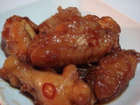 絶品☆鶏手羽と玉ねぎの甘辛煮