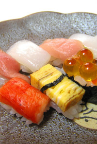 ひな祭りに超ミニミニお寿司～！！
