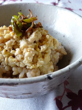 シンプルに お豆腐と卵だけの炒り豆腐