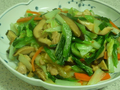 白菜と残り野菜で八宝菜風の写真