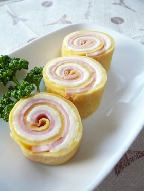 お弁当に♬ハムチーズのクルクル卵巻き♪
