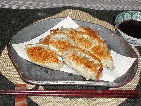 『韓国風の焼き餃子。。。』