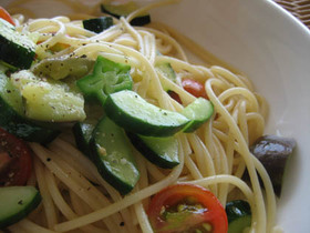 夏野菜の冷製パスタ
