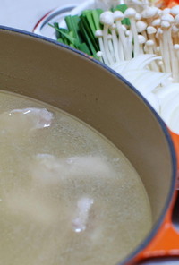 鶏ハムゆで汁で☆絶品博多風水炊きのスープ