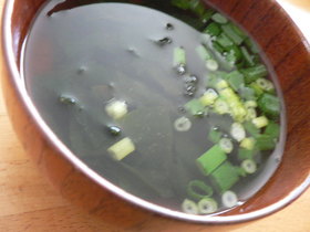 超簡単♪わかめのお吸い物