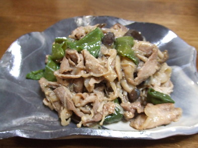 ご飯がすすむ　豚肉と野菜の味噌炒めの写真