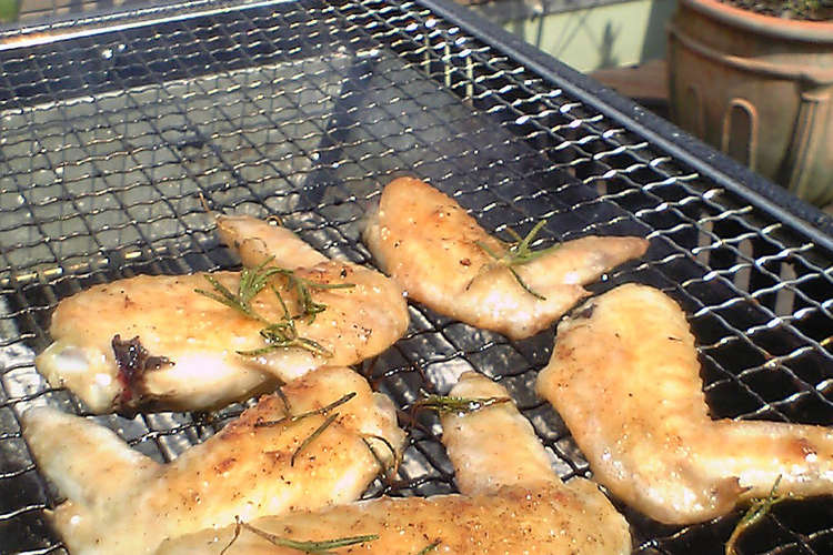 ｂｂｑ とろ火になったら手羽先焼き レシピ 作り方 By Osenoriri クックパッド 簡単おいしいみんなのレシピが352万品