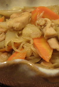 鶏と根菜と白滝の煮物