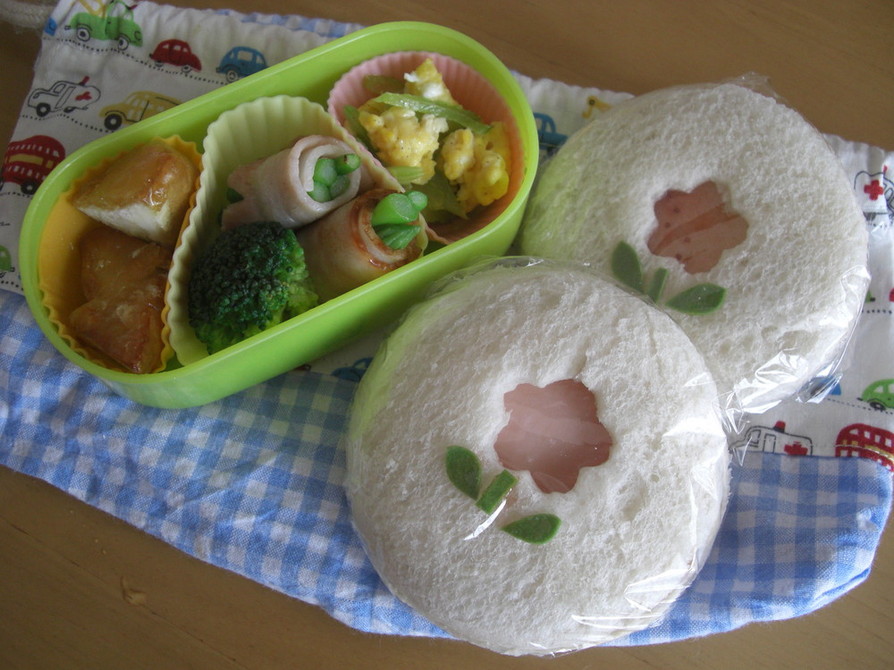 お弁当に☆ランチパック風サンドイッチ☆の画像