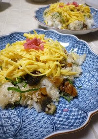 きざみ鰻と紫蘇の香り寿司