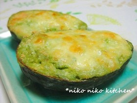 私流♡アボカドのマヨチー焼き