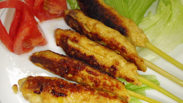 バリ島でホテルシェフに習った 挽肉のサテ レシピ 作り方 By トムラウシ クックパッド 簡単おいしいみんなのレシピが358万品