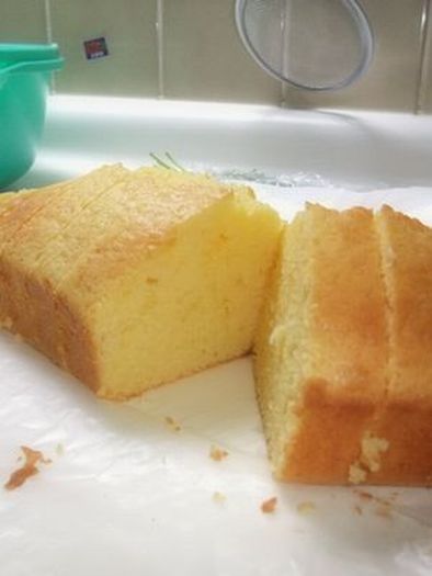 シットリ爽やか☆カボスのパウンドケーキの写真