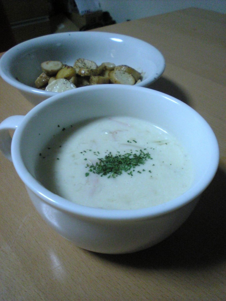 ♪牛乳とおろしジャガイモで簡単スープ♪の画像