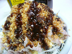 パン粉を炒めて♪なんちゃってトンカツ丼