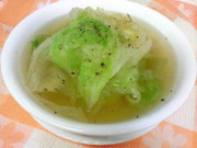 具はレタスだけのスープですが・・・何か?の写真