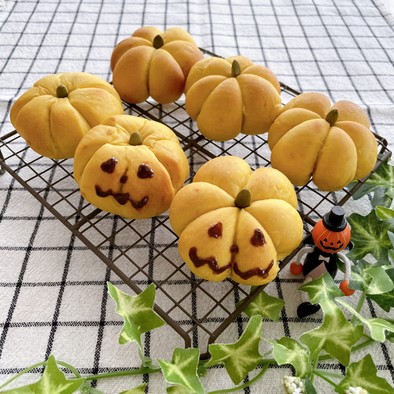 ハロウィン☆かぼちゃパンの写真