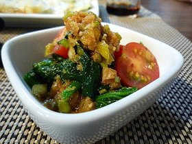 ほうれん草とトマトの胡麻ネギだれ