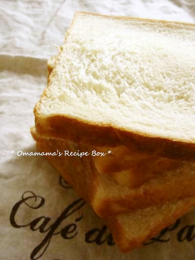 Bread＊ダブルミルク食パンの写真