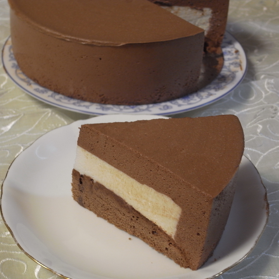 すだちとチョコレートのムースケーキの画像