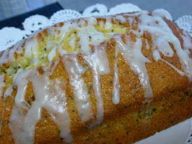 レモンポピーシードケーキの写真
