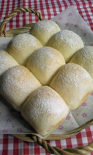 米粉の白パン♪(練乳パン）の写真