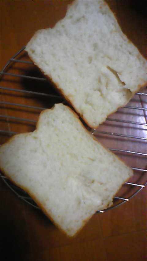 米粉の食パン(ホームベーカリー使用）の画像