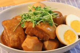 お味噌で豚の角煮