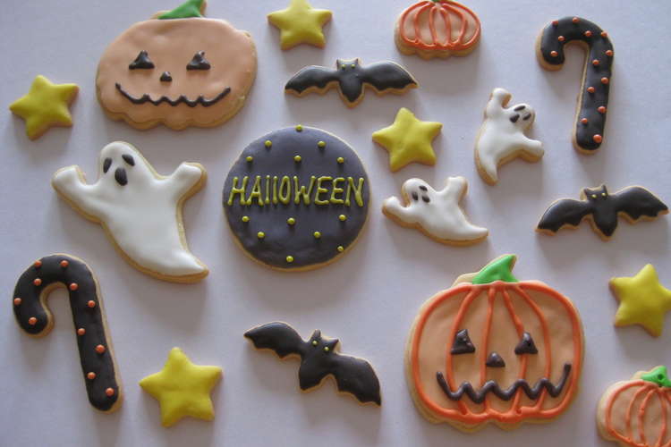 ハロウィンアイシングクッキー09 レシピ 作り方 By るなまりり クックパッド 簡単おいしいみんなのレシピが372万品