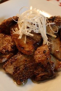 豚カルビの梨漬け焼き