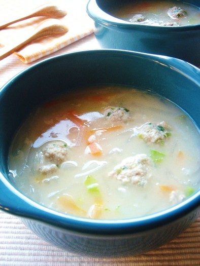 大根たっぷり☆中華風ホワイトスープの写真