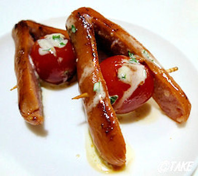 ウインナとミニトマトのA字焼きの写真
