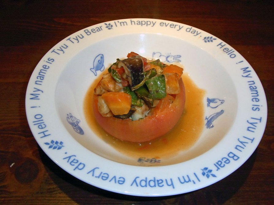 トマトファルシー(野菜と海老）の画像