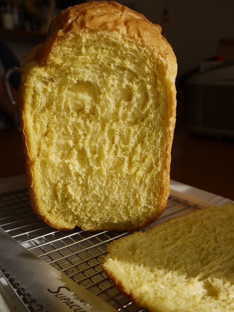 ホームベーカリーでターメリック食パン♪の画像