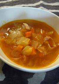 野菜のスープ（ミネストローネもどき）