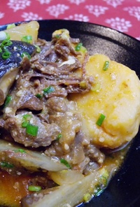 牛すじ肉と里芋の味噌煮込み　～韓国風～