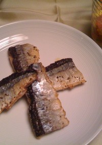 秋刀魚のオリーブオイル焼き