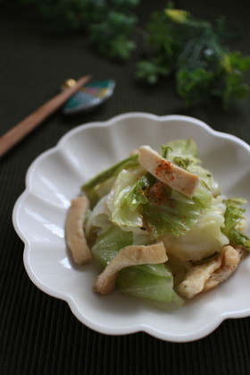きゃべつと油揚げの煮物