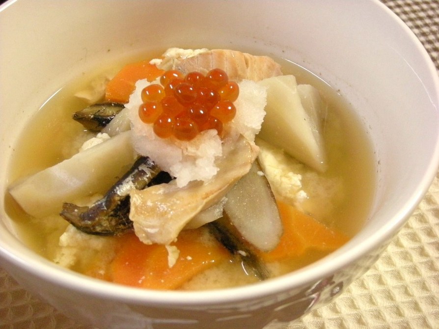 焼干しで☆秋鮭と根菜の食べるお味噌汁の画像