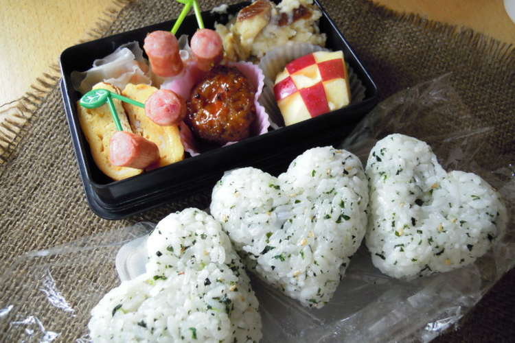 彼弁 ハートdeおにぎり レシピ 作り方 By クックパッド 簡単おいしいみんなのレシピが367万品