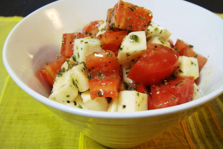 トマトとモッツァレラチーズのサラダ レシピ 作り方 By Komaripan クックパッド