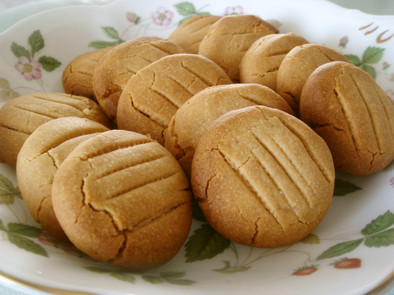 ほろっととろけるピーナツバタークッキーの写真