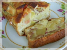 りんごとさつまいもの簡単パウンドケーキ