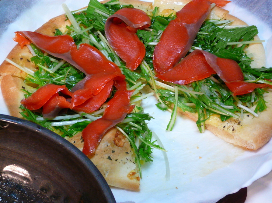 レストラン風♪水菜＆サーモンのピッツァの画像